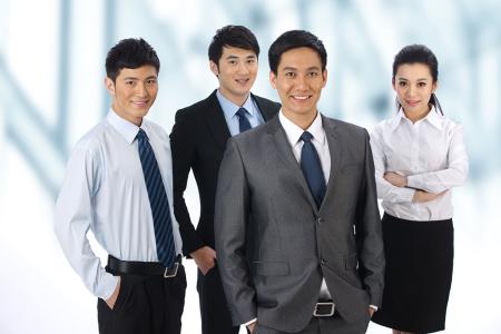 2017年個人獨資企業(yè)投資人應(yīng)具備的條件及流程有什么？