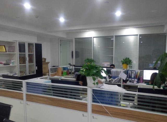 已經賠錢了，您為何還要讓我便宜點！