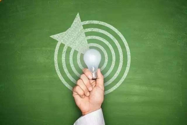 請注意，今年1月1日起，增值稅發票有五個變化，發票應該這么開