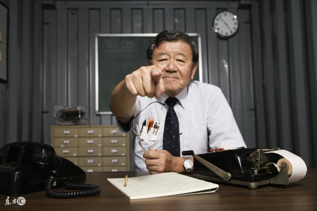 不是工作時間長就能從記賬會計熬成決策型會計，把捷徑告訴你