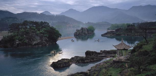 u=1836471870,4008124865&fm=200&gp=0