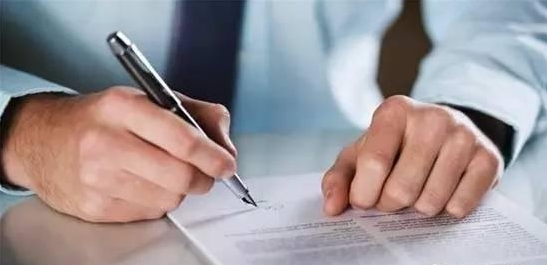 簽合同.png 簽合同.png